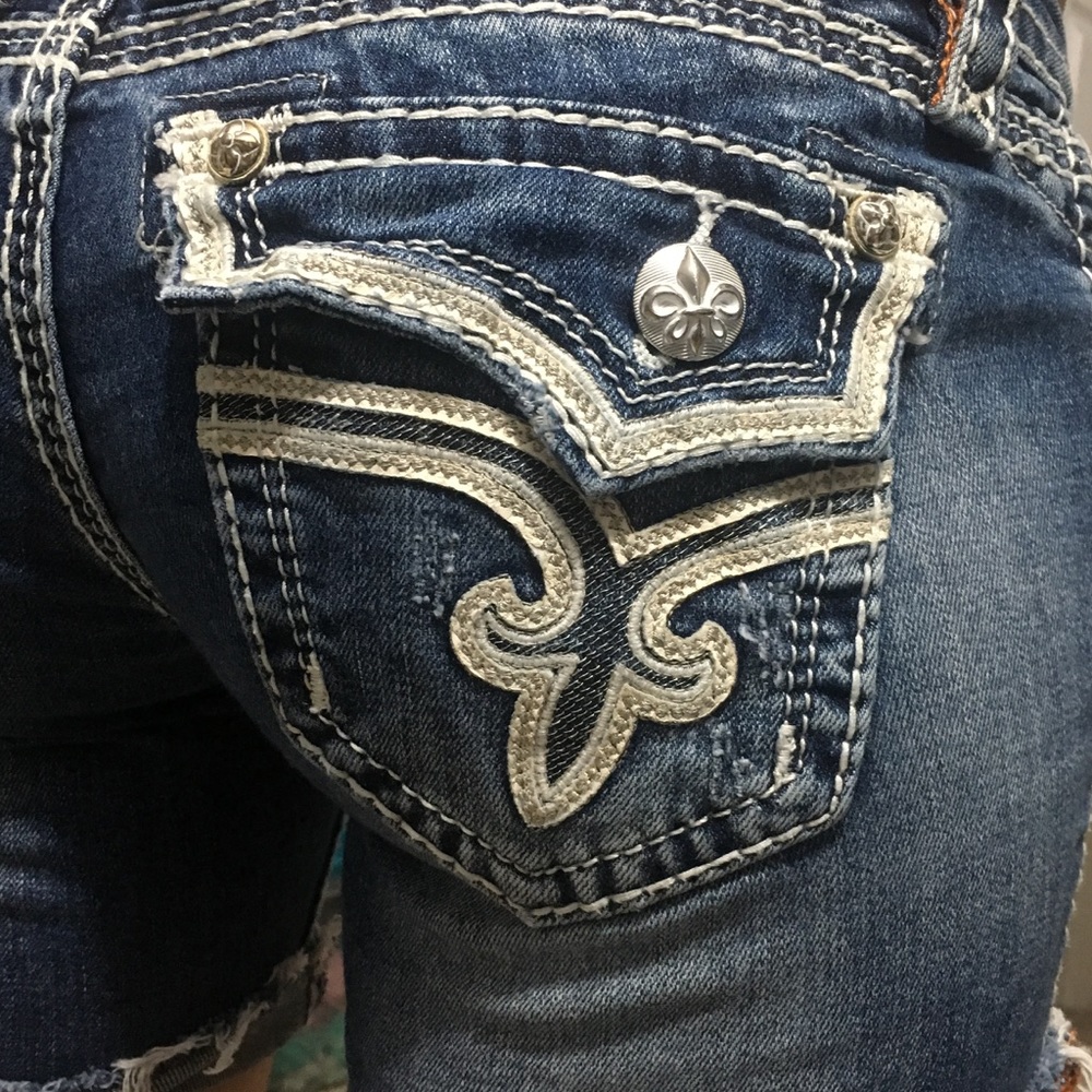 Rock revival Kai shorts size 25